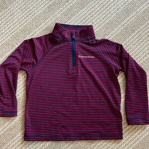 EUC 1/4 zip spandex VV long sleeve. Navy and red.